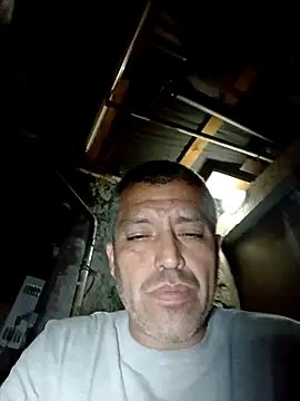 Snapshot of rodrig6987_1 chatting on 09/30/25, 03:12 rodrig6987 1 online show from 09/30/25, 03:12