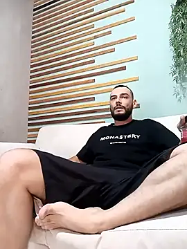 Snapshot of antony_bigdick_ chatting on 05/13/26, 07:32 antony bigdick online show from 05/13/26, 07:32