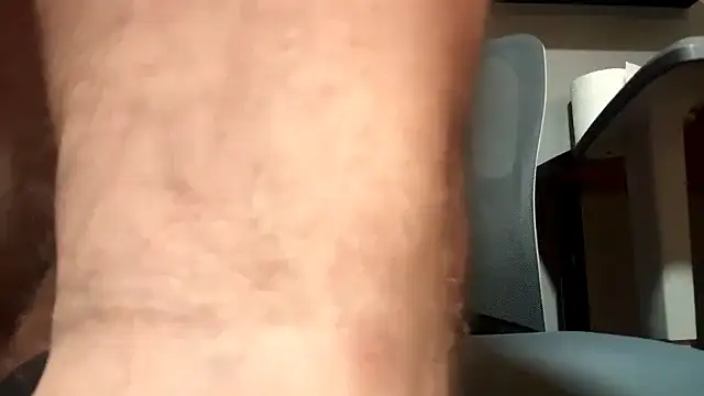 Snapshot of Boonitoo chatting on 10/28/25, 09:03 Boonitoo online show from 10/28/25, 09:03