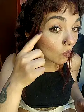 Winona-miu online show from 12/21/25, 07:15