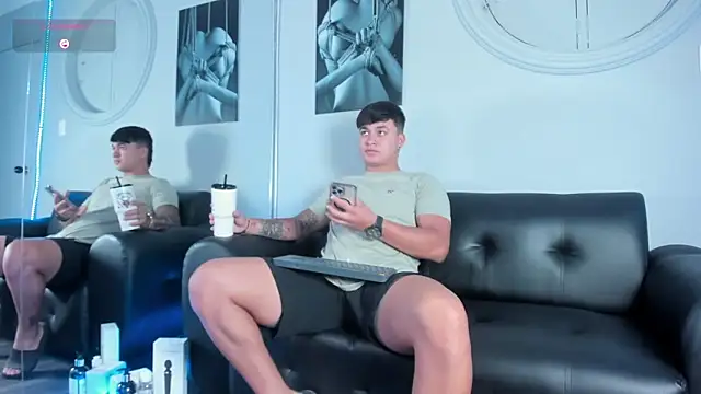 Cristopher strong online show from 11/24/25, 01:00