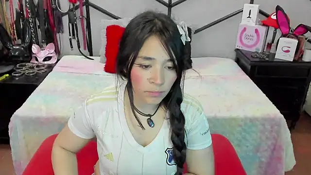 AlanaLuck online show from 02/09/26, 07:34