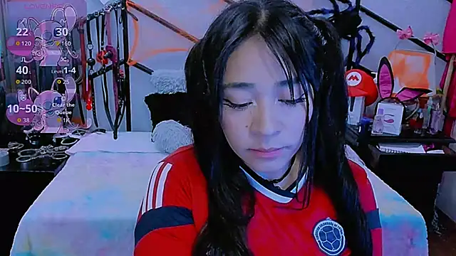 AlanaLuck online show from 10/18/25, 06:43