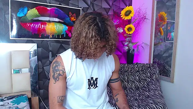 Demitryo online show from 03/11/25, 02:42