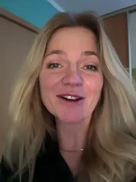 AlisonXCristal online show from 03/25/26, 05:34