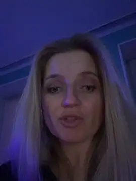 AlisonXCristal online show from 03/12/26, 08:02