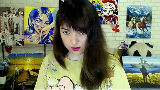 Darina M  online show from 05/05/26, 04:37