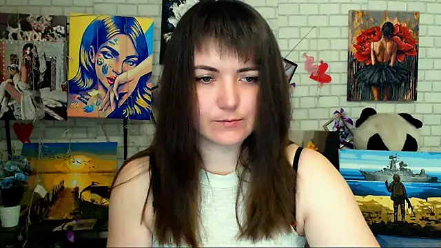 Darina M  online show from 03/17/26, 05:43