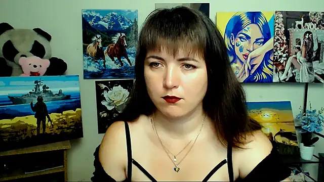 Snapshot of Darina_M_ chatting on 07/18/26, 04:21 Darina M online show from 07/18/26, 04:21