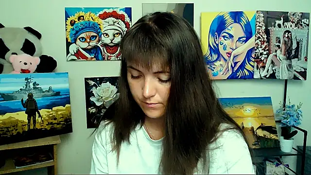 Snapshot of Darina_M_ chatting on 07/05/26, 04:52 Darina M online show from 07/05/26, 04:52