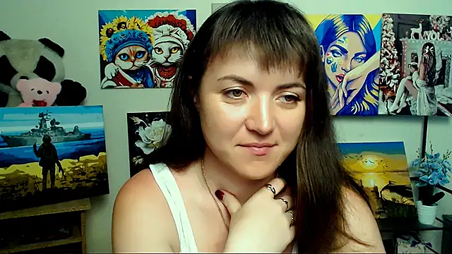 Darina M  online show from 05/26/26, 04:32