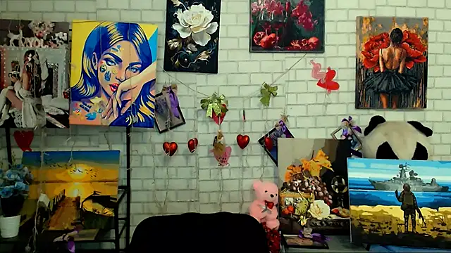 Darina M  online show from 03/28/26, 06:03