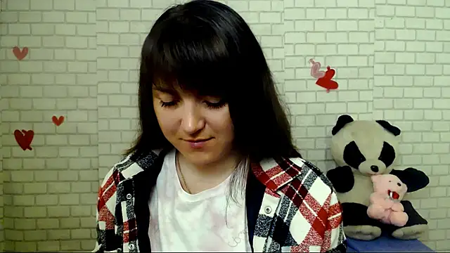 Darina M  online show from 05/08/26, 04:38