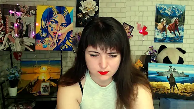 Snapshot of Darina_M_ chatting on 02/11/26, 05:29 Darina M online show from 02/11/26, 05:29