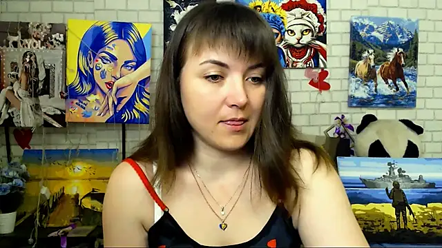 Darina M  online show from 04/14/26, 04:28