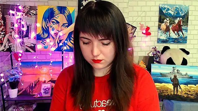 Snapshot of Darina_M_ chatting on 02/12/26, 06:24 Darina M online show from 02/12/26, 06:24