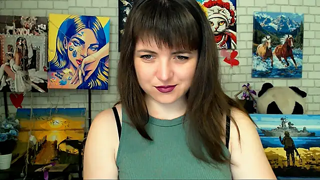 Darina M  online show from 04/15/26, 04:29