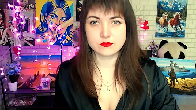 Snapshot of Darina_M_ chatting on 02/08/26, 06:22 Darina M online show from 02/08/26, 06:22