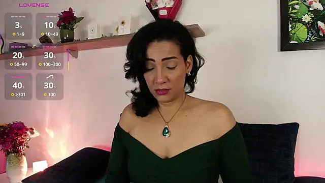 Elliee  online show from 03/03/26, 01:29