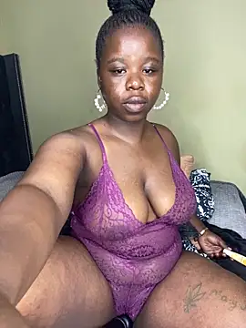 DarkBerry87 online show from 10/21/25, 07:13