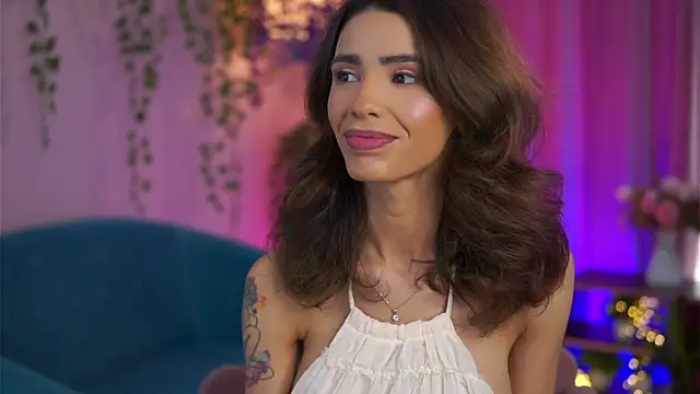 Snapshot of TheAyana chatting on 11/30/25, 11:22 TheAyana online show from 11/30/25, 11:22