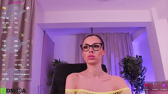 AllenaMoon online show from 11/18/25, 08:23