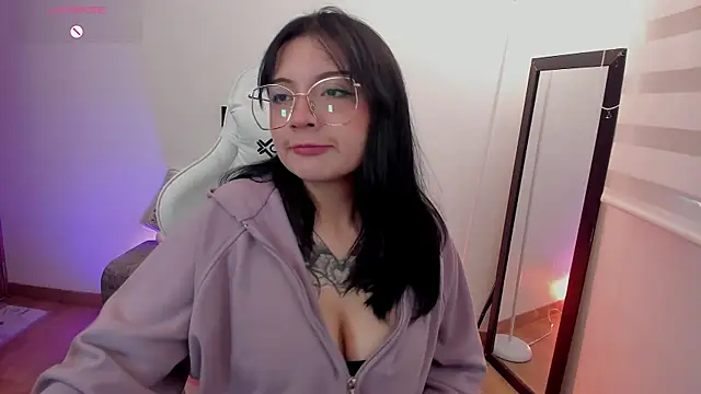 Snapshot of Hannya_moon chatting on 05/22/26, 05:22 Hannya moon online show from 05/22/26, 05:22