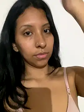 melody2429 online show from 12/16/25, 04:06