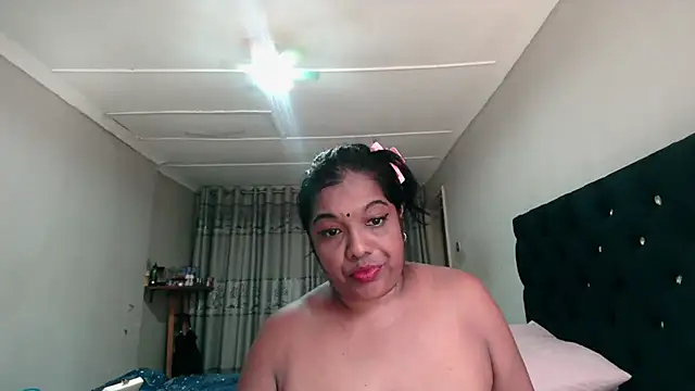 Indianmayaxoxo online show from 03/19/26, 07:41