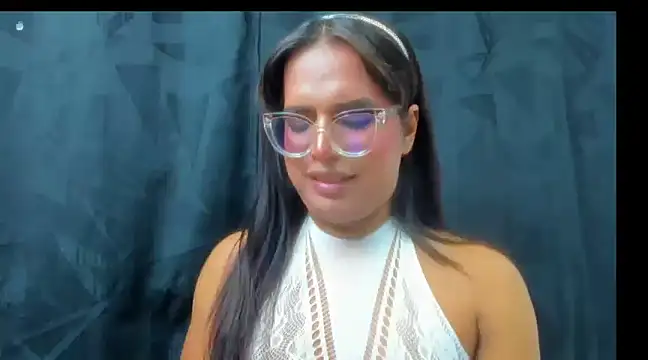 Snapshot of monsterdick_cessy22cm chatting on 12/02/24, 01:09 monsterdick cessy22cm online show from 12/02/24, 01:09