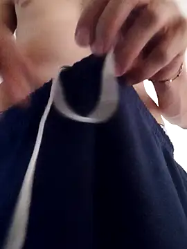 Snapshot of cazaperdidas chatting on 10/01/25, 06:01 cazaperdidas online show from 10/01/25, 06:01