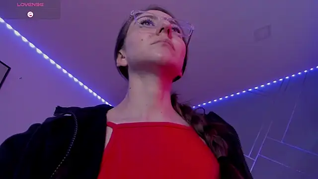 Ich Bin Julia online show from 02/12/25, 03:49