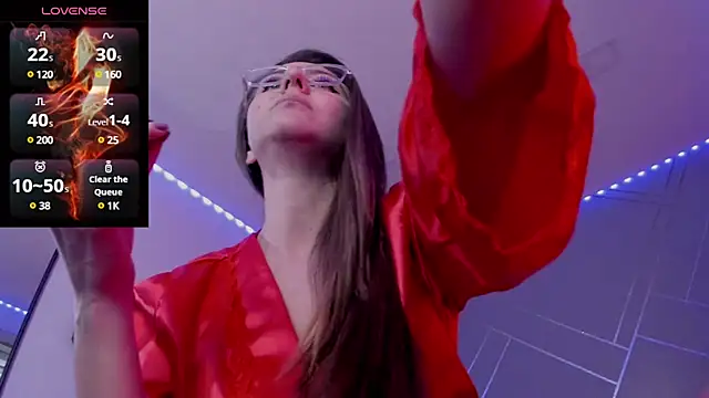 Ich Bin Julia online show from 12/10/24, 05:33