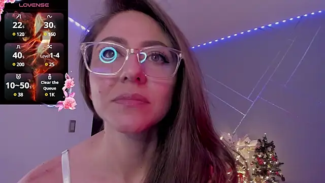 Ich Bin Julia online show from 12/31/24, 03:09