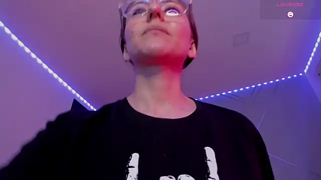 Ich Bin Julia online show from 02/28/25, 03:04