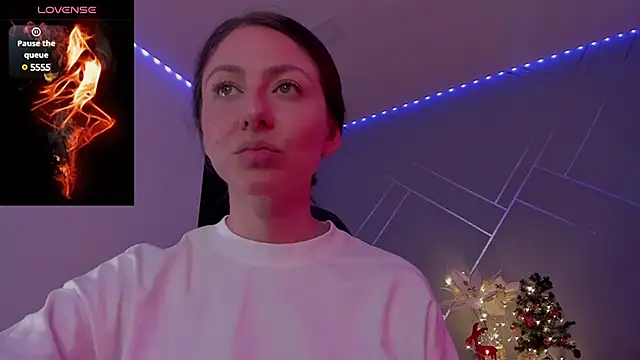 Ich Bin Julia online show from 12/18/24, 05:10