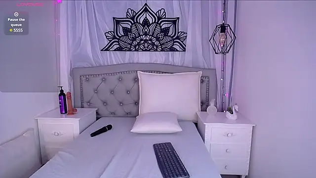 Ariana ceballos online show from 02/13/25, 11:39