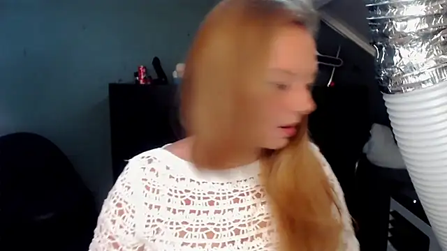 roxanna24 online show from 06/02/26, 05:46