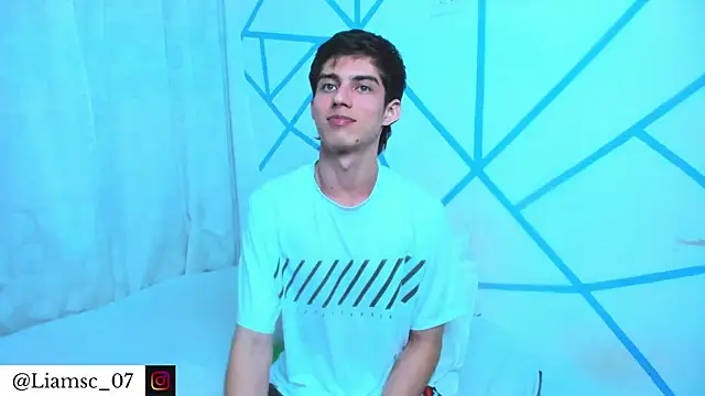 liam scott77 online show from 04/07/26, 11:39