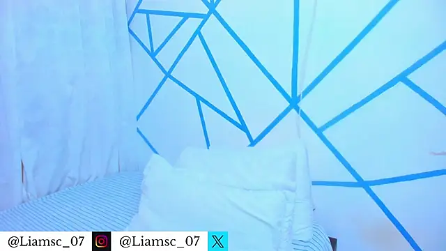 Snapshot of liam_scott77 chatting on 11/12/25, 09:07 liam scott77 online show from 11/12/25, 09:07