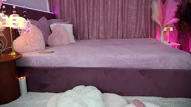 EmilyHudsson 1 online show from 11/16/25, 06:23