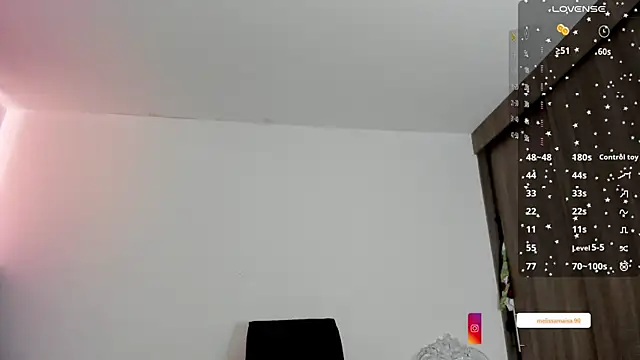 sara maisa online show from 12/04/25, 08:08