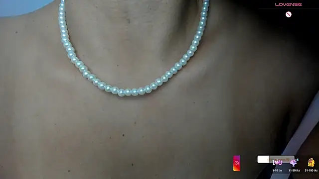 sara maisa online show from 11/07/25, 08:02