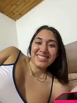 Barbielatinas online show from 12/23/25, 05:07