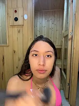 Barbielatinas online show from 07/10/26, 02:33