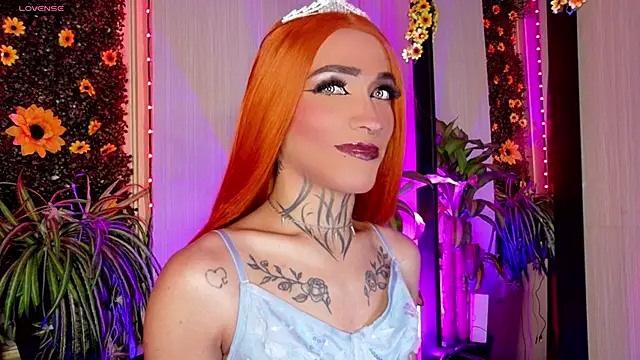 Micaela Rangel online show from 10/28/25, 03:29