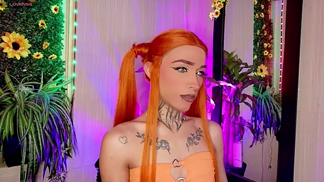 Micaela Rangel online show from 10/30/25, 02:32