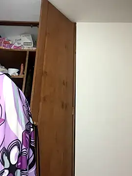 Freya Artemisa online show from 11/24/25, 07:58