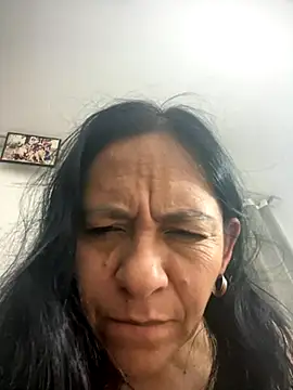 Freya Artemisa online show from 11/20/25, 06:52