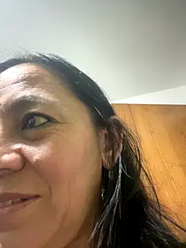 Freya Artemisa online show from 10/27/25, 05:36